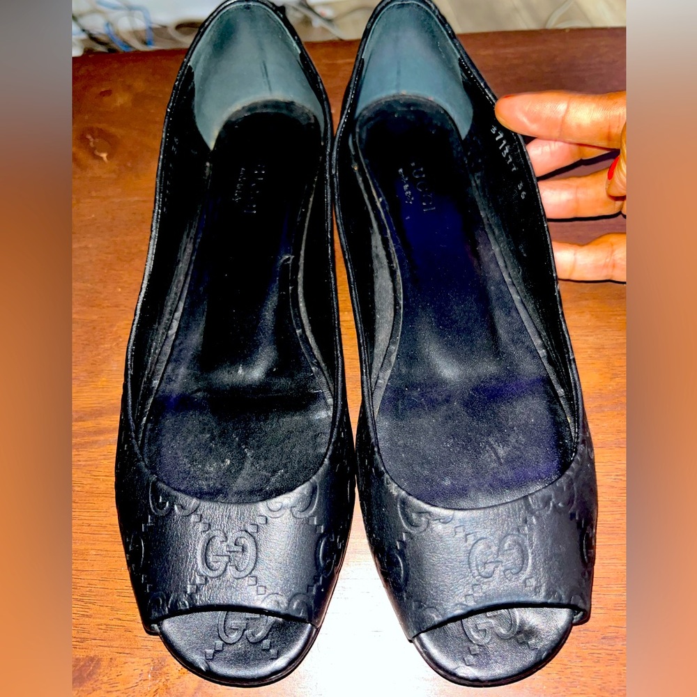 Gucci size women 6